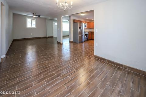 4757 E 4th St, Tucson, AZ 85711 photo 11
