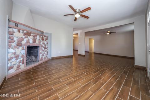 4757 E 4th St, Tucson, AZ 85711 photo 5