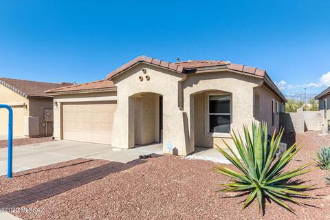 9385 E Grapevine Spring Pl, Tucson, AZ 85710 photo 2