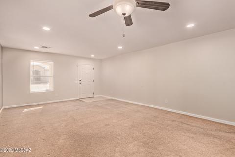 9385 E Grapevine Spring Pl, Tucson, AZ 85710 photo 4