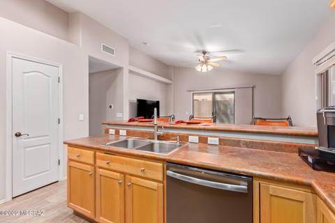 10548 E Carolina Willow Ln, Tucson, AZ 85747 photo 9