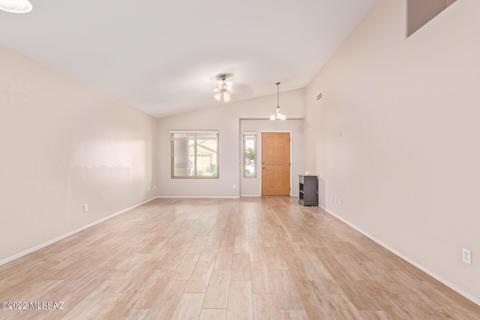 10548 E Carolina Willow Ln, Tucson, AZ 85747 photo 6