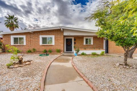 5136 E Alberta Dr, Tucson, AZ 85711 photo 4