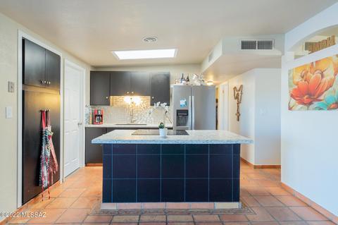 7925 E Beverly St, Tucson, AZ 85710 photo 6