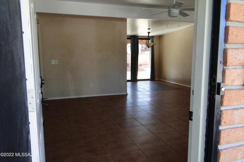 5810 E 4th St, Tucson, AZ 85711 photo 3