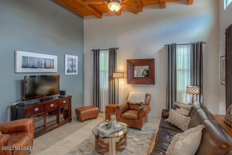  10432 E Roylstons Ln, Tucson, AZ 85747 photo 6