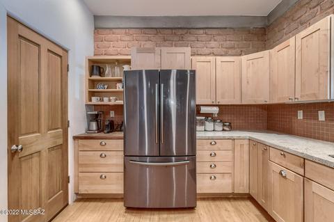 4938 E 4th St, Tucson, AZ 85711 photo 9