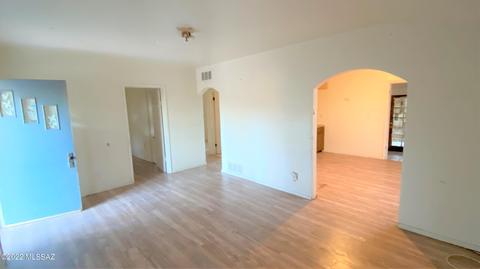 832 E Freeman Pl, Tucson, AZ 85719 photo 5