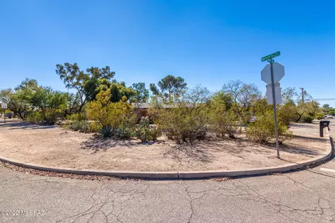 5252 E 18th St, Tucson, AZ 85711 photo 10