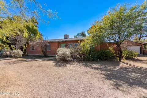 5252 E 18th St, Tucson, AZ 85711 photo 1