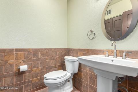 4730 E Silver Pl, Tucson, AZ 85712 photo 34