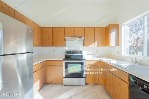 8889 E Fruit Tree Dr, Tucson, AZ 85730 photo 6