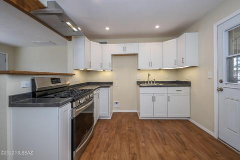 3733 E March Pl, Tucson, AZ 85713 photo 7