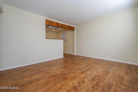 3733 E March Pl, Tucson, AZ 85713 photo 4