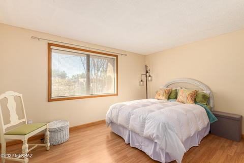 9785 E Skyview Dr, Tucson, AZ 85748 photo 13