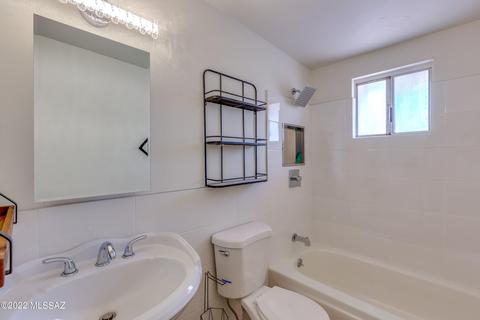 7425 E 35th St, Tucson, AZ 85710 photo 12