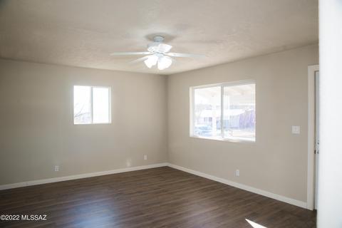 395 E Mark St, Benson, AZ 85602 photo 8