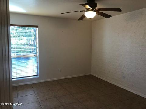 9040 E 9th St, Tucson, AZ 85710 photo 12