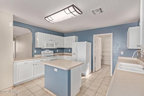7828 E Rooner Dr, Tucson, AZ 85730 photo 11