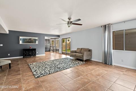 8060 E Hampton Dr, Tucson, AZ 85715 photo 12