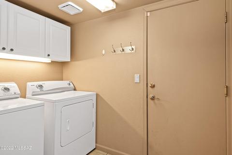 8060 E Hampton Dr, Tucson, AZ 85715 photo 18