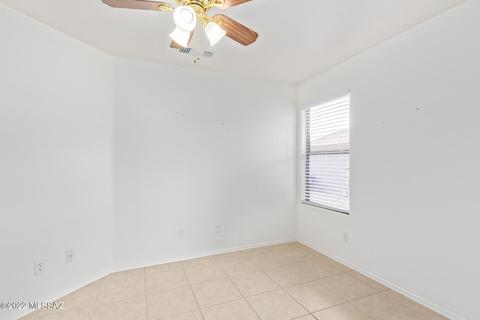8465 E Bowline Rd, Tucson, AZ 85710 photo 15