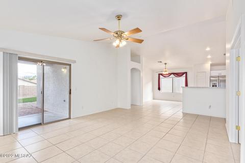 8465 E Bowline Rd, Tucson, AZ 85710 photo 11