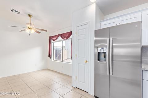 8465 E Bowline Rd, Tucson, AZ 85710 photo 8