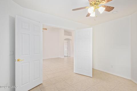 8465 E Bowline Rd, Tucson, AZ 85710 photo 14