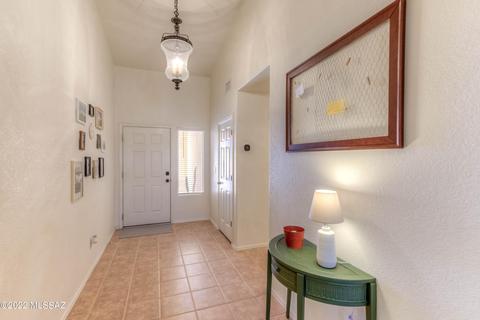 9687 E Banbridge St, Tucson, AZ 85747 photo 4