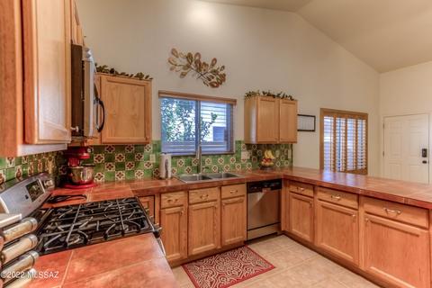 9687 E Banbridge St, Tucson, AZ 85747 photo 11