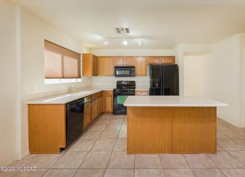 10235 E Wasp Spring Dr, Tucson, AZ 85748 photo 8