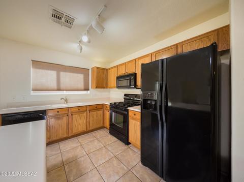 10235 E Wasp Spring Dr, Tucson, AZ 85748 photo 7