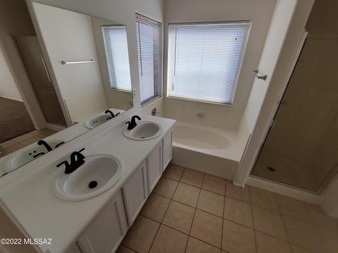 8886 E Mountain Spring Dr, Tucson, AZ 85747 photo 31