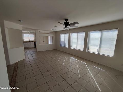 8886 E Mountain Spring Dr, Tucson, AZ 85747 photo 4