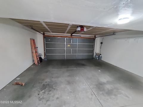8886 E Mountain Spring Dr, Tucson, AZ 85747 photo 9