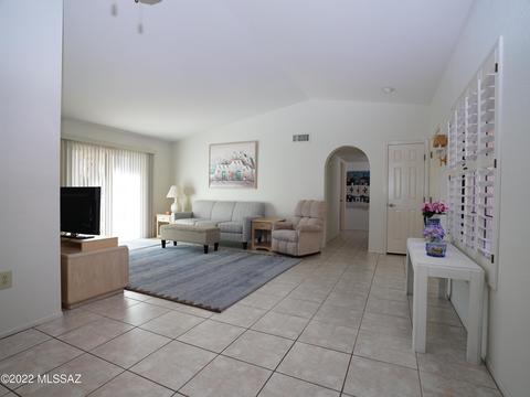 950 E Boulder Pass, Oro Valley, AZ 85755 photo 4