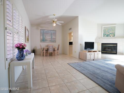 950 E Boulder Pass, Oro Valley, AZ 85755 photo 3