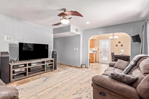 907 E Saint Katherines Ct, Tucson, AZ 85756 photo 8