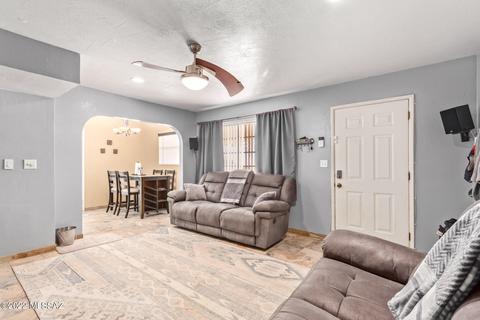 907 E Saint Katherines Ct, Tucson, AZ 85756 photo 5