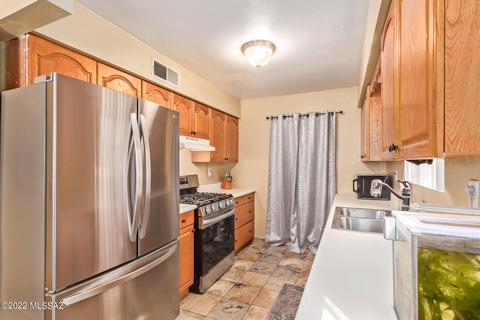 907 E Saint Katherines Ct, Tucson, AZ 85756 photo 12