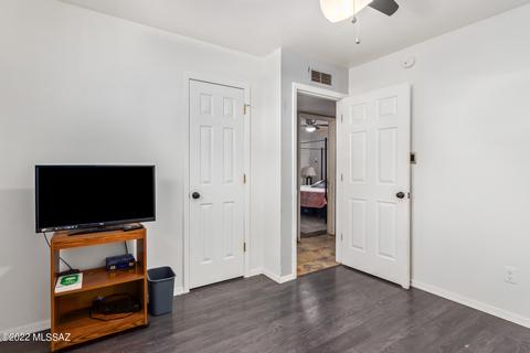 907 E Saint Katherines Ct, Tucson, AZ 85756 photo 24