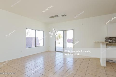 7679 E Fair Meadows Loop, Tucson, AZ 85756 photo 13