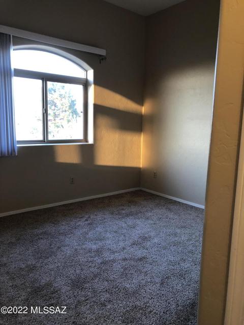 427 E Limberlost Dr, Tucson, AZ 85705 photo 5