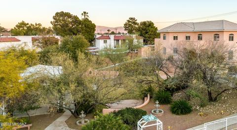 427 E Limberlost Dr, Tucson, AZ 85705 photo 1