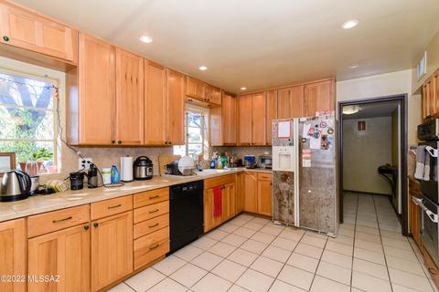 1933 E Mabel St, Tucson, AZ 85719 photo 12