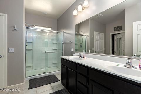 8868 E Abrams Loop, Tucson, AZ 85710 photo 11