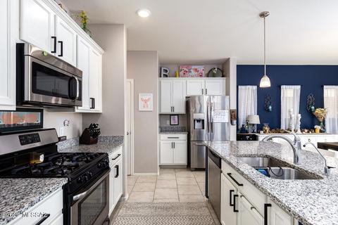 8868 E Abrams Loop, Tucson, AZ 85710 photo 7
