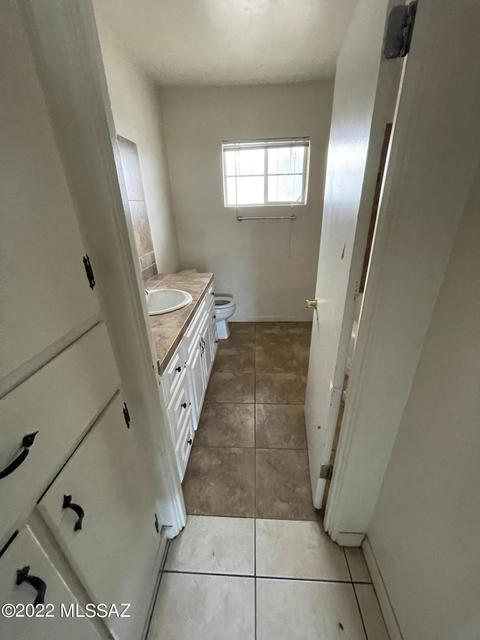 1575 E Grant Rd, Tucson, AZ 85719 photo 5