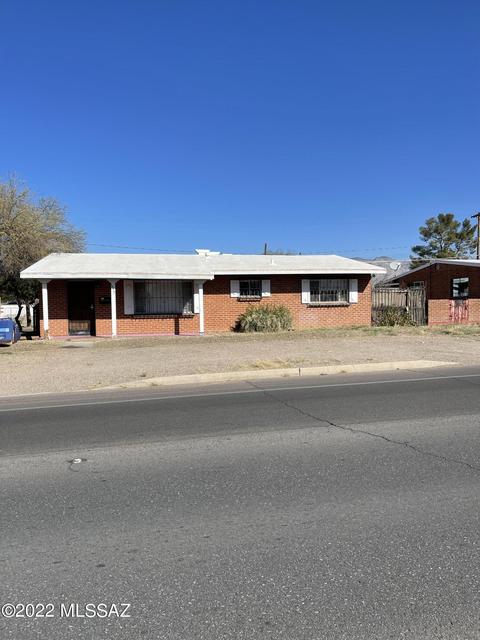 1575 E Grant Rd, Tucson, AZ 85719 photo 1